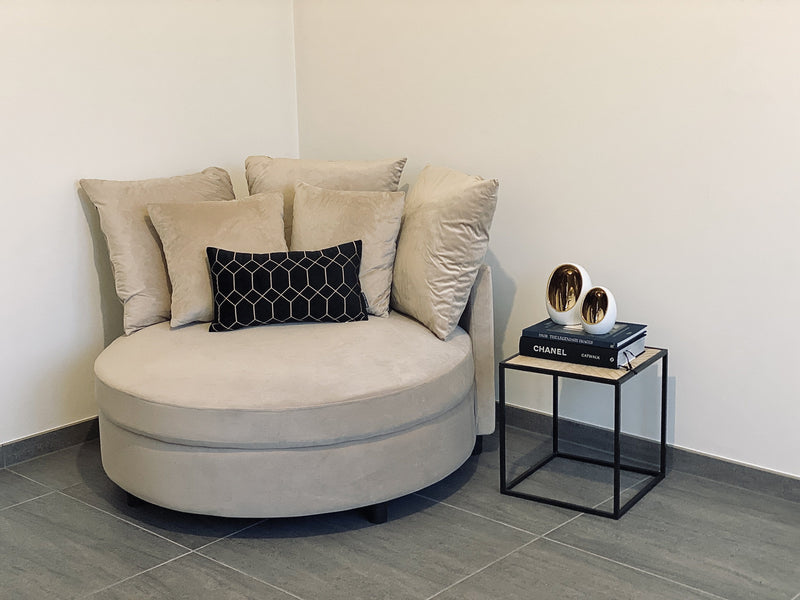 Luxe XXL Fauteuil SOFIE Taupe - ø115 x H58 - Lucy&